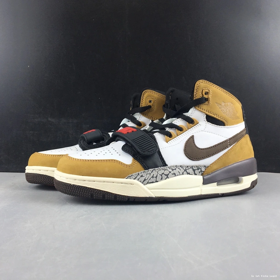   AV3922 312 Air AJ Legacy  102 Jordan 1030